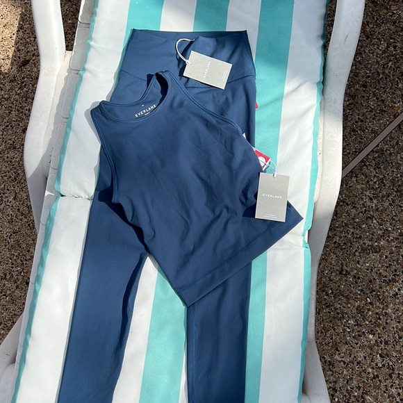NWT Everlane The Perform Tank and Leggings Set Atlantic Deep Aegean Blue Size Xs - Picture 4 of 16